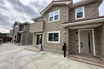 【ブリティッシュブリックスタイル】戸建賃貸