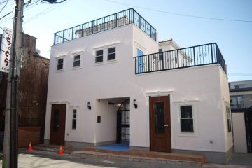 【プロヴァンススタイル】賃貸・店舗併用住宅